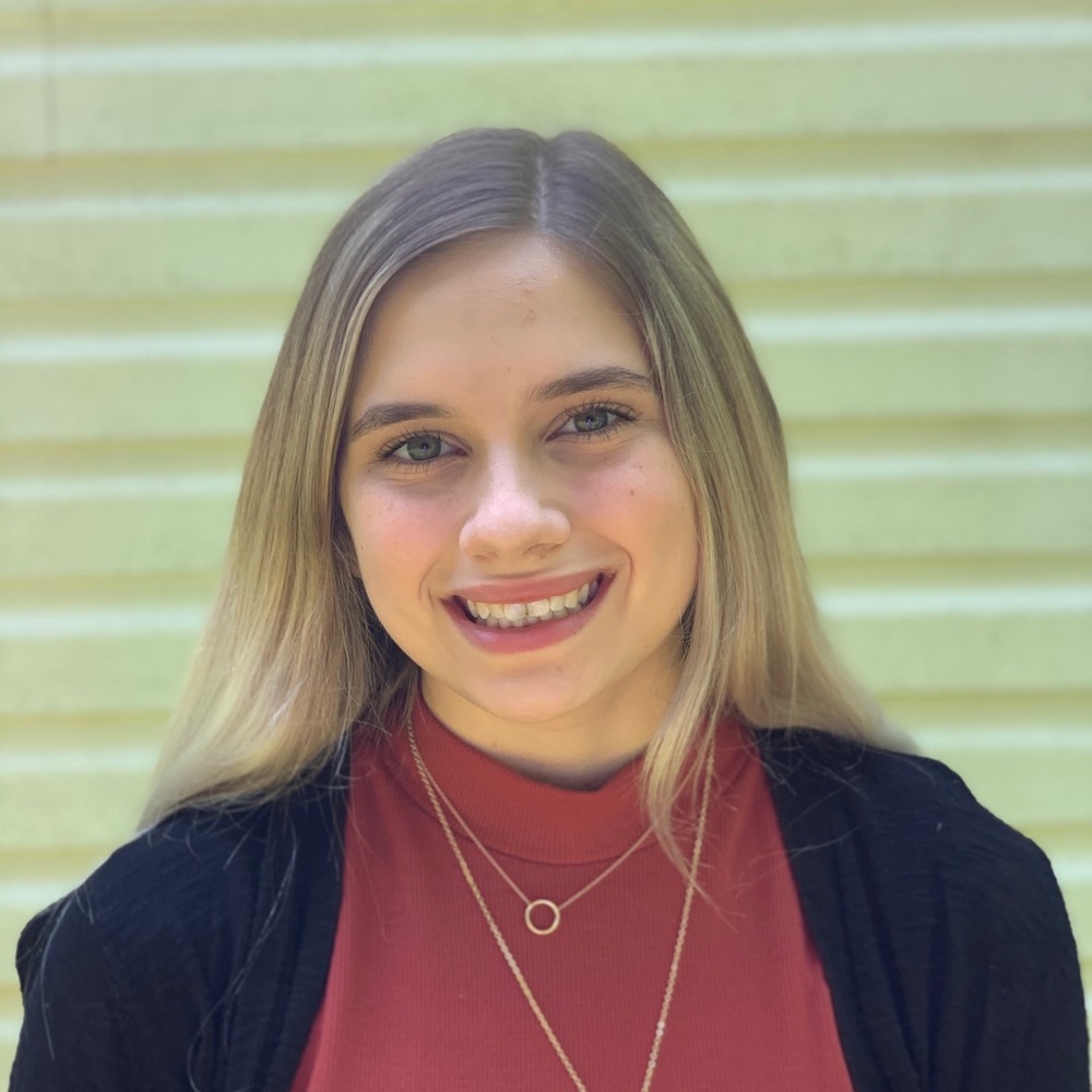 Meet your Posher, Ariana